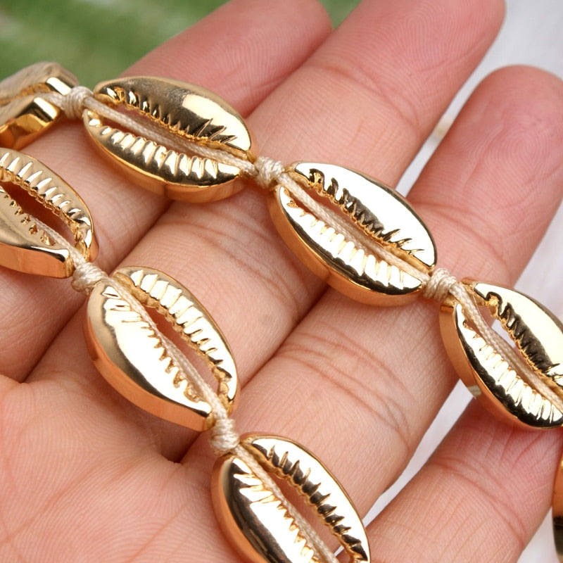 The Maldivian Gold Cowrie Shell Jewellery Set