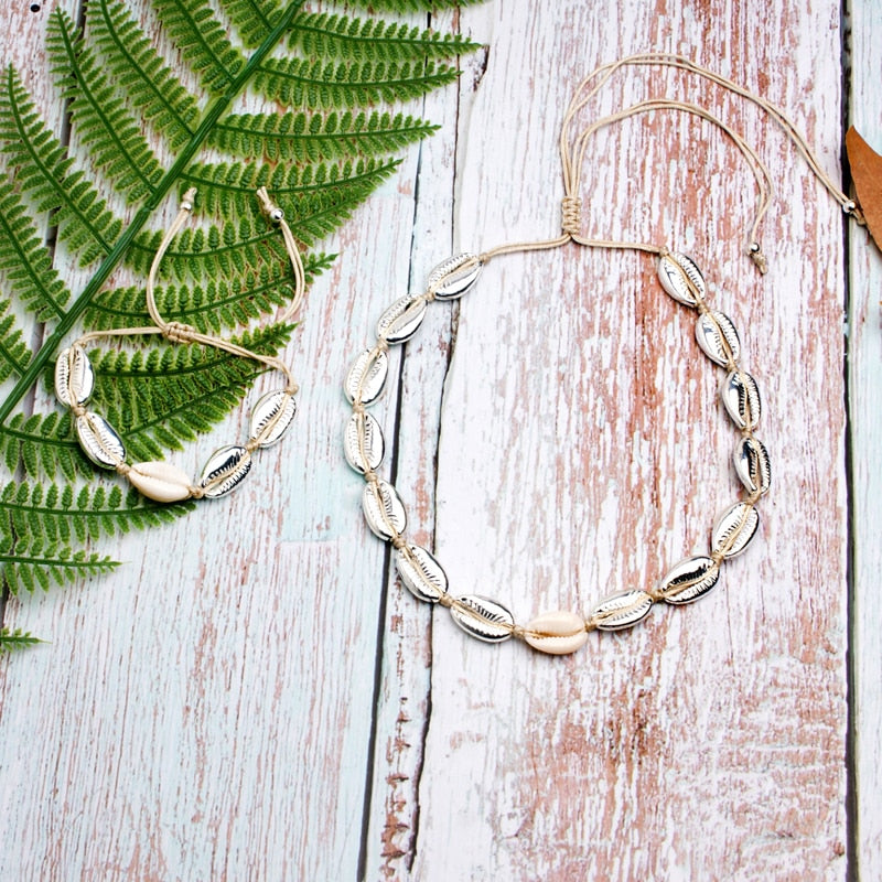 The Maldivian Gold Cowrie Shell Jewellery Set