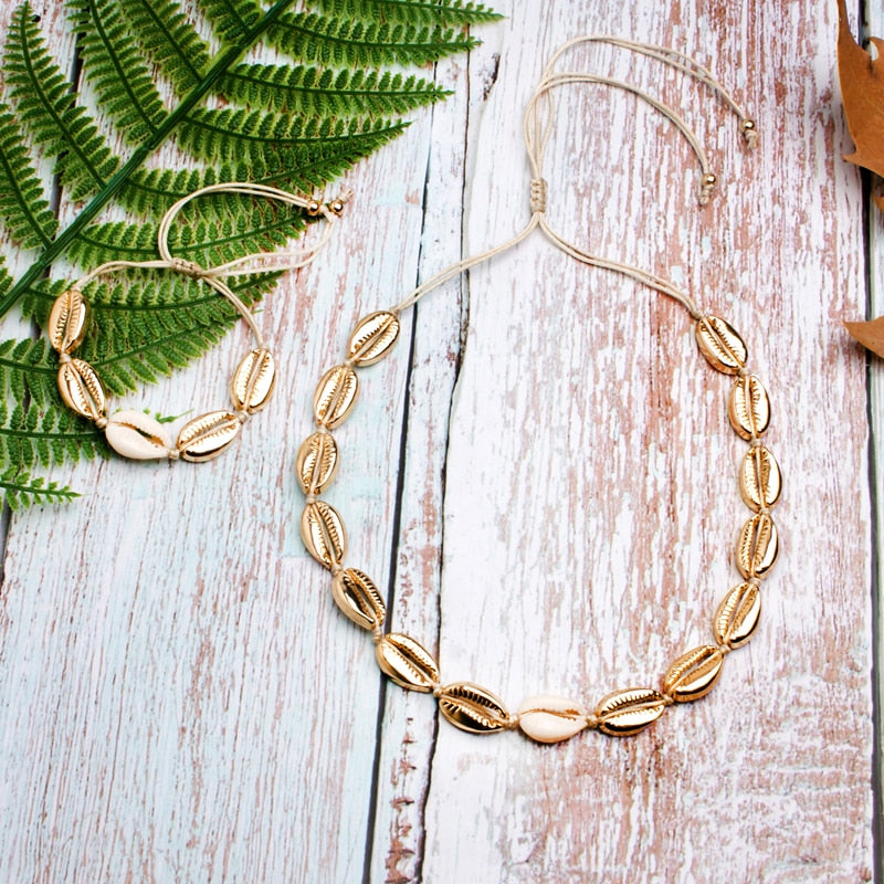 The Maldivian Gold Cowrie Shell Jewellery Set